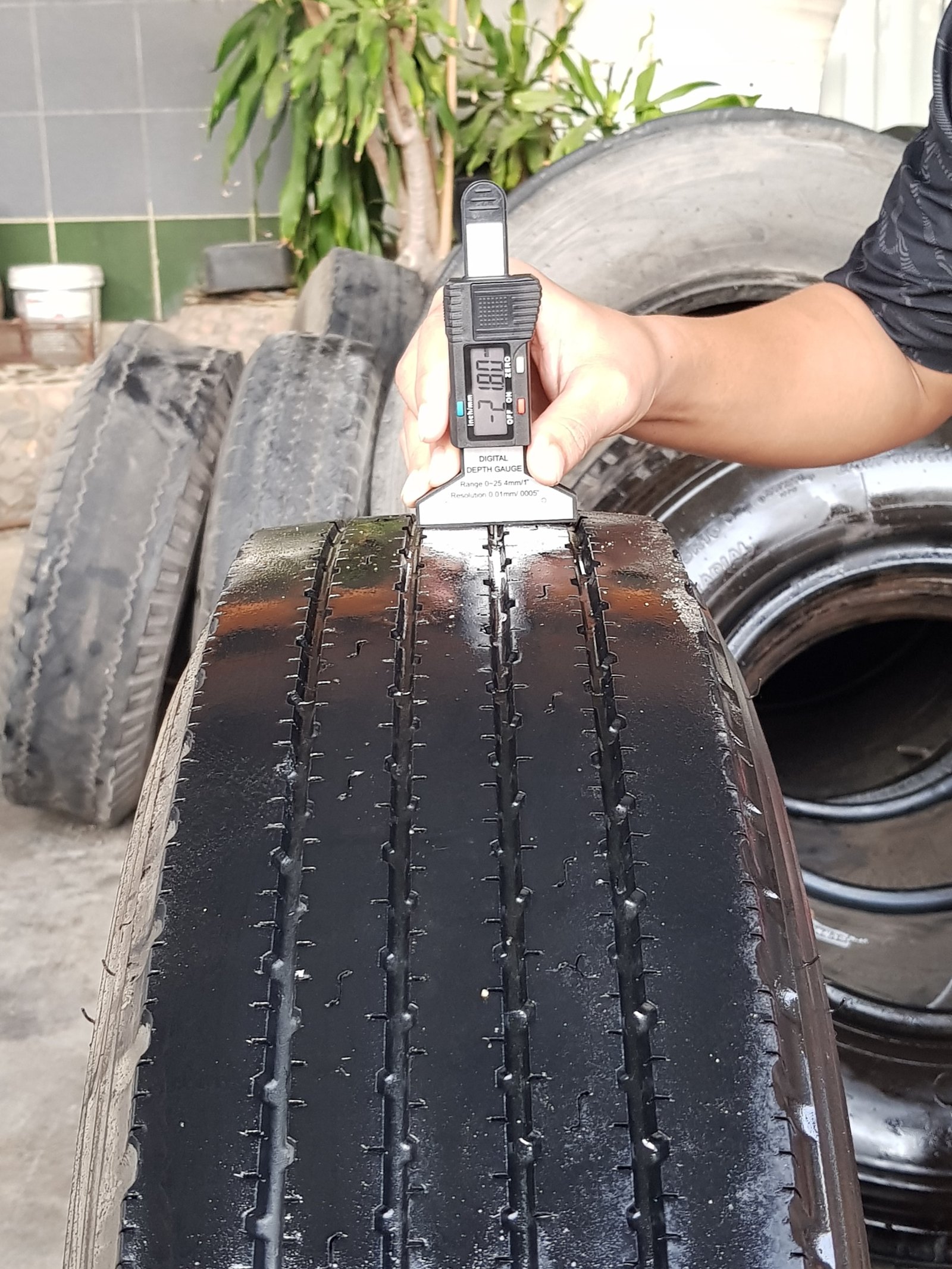 radial บรรทุก BS 8.25r16 r210 ปี 2022 มี4เส้น ในรองครบ 5,800฿ radial บรรทุก BS 8.25r16 r210 ปี 2022 มี4เส้น ในรองครบ 5,800฿