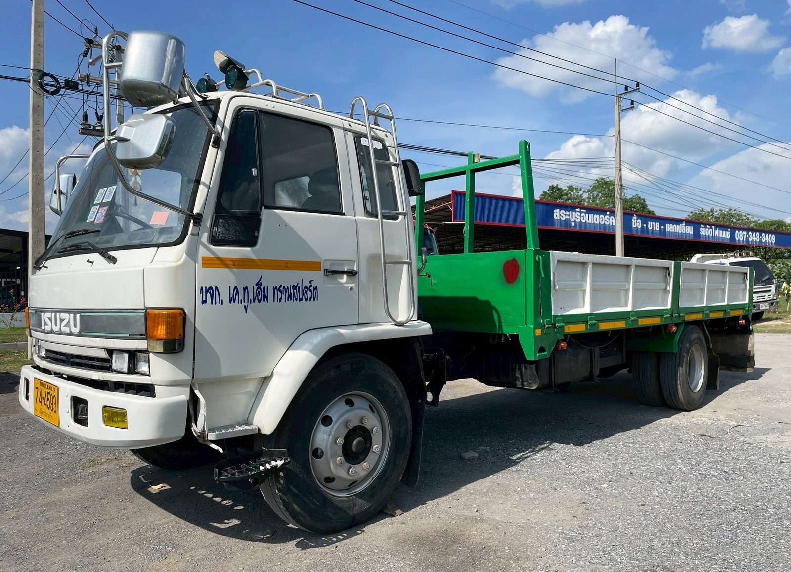 กระบะ 6 ล้อ เอนกประสงค์
ISUZU FTR32 195 แรง ปี 38