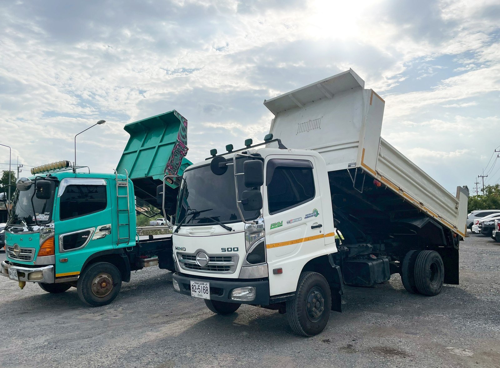 6 ล้อ ดั้มขาว มาอีกคัน 🚛 HINO FC9J 175 แรง ปี 55