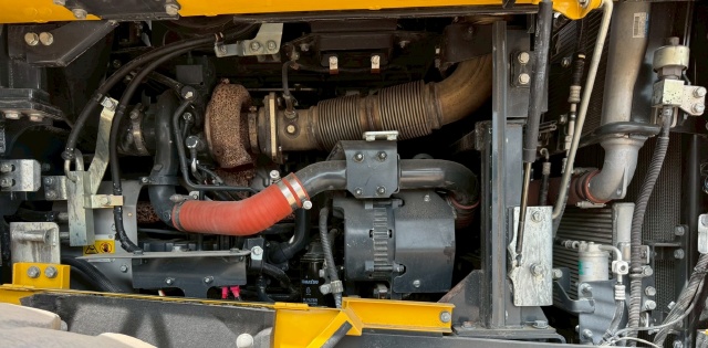 ขายรถตักล้อยาง KOMATSU WA380-8 ปี 2020 พร้อมใช้ มีVDOการทำงานครับ