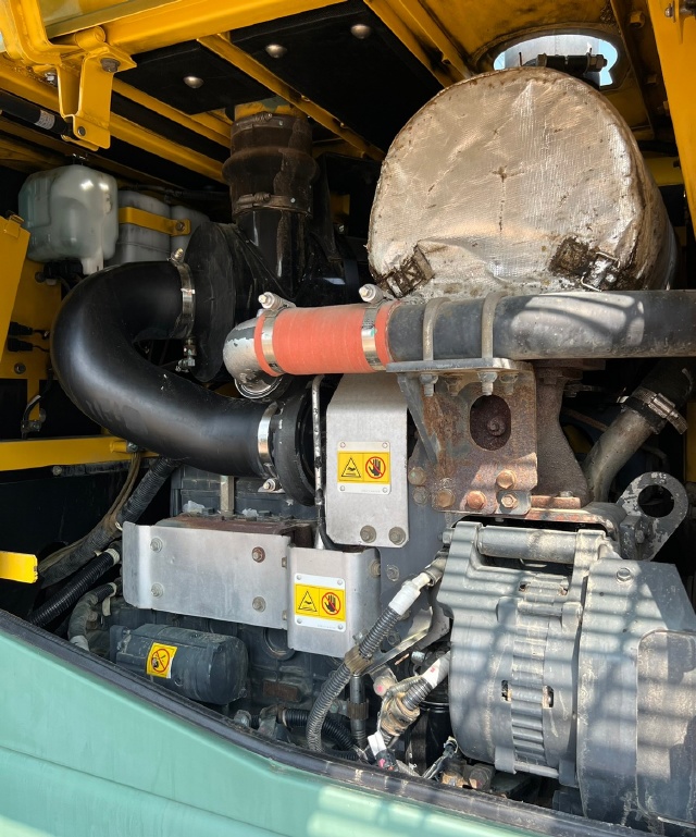 ขายรถตักล้อยาง KOMATSU WA320-6 ปี 2013 นำเข้าจากญี่ปุ่น พร้อมใช้ มีVDOการทำงานครับ