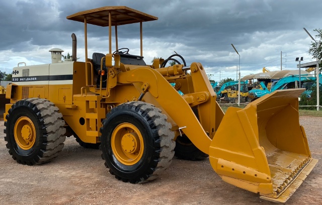 ขายรถตักล้อยาง KOMATSU 530 นำเข้าจากญี่ปุ่น พร้อมใช้ มีVDOการทำงานครับ