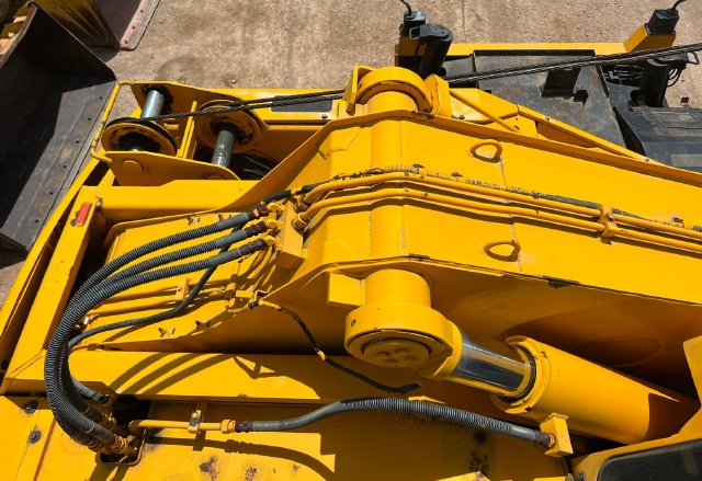ขายรถเครน TADANO TR160M-3 ขนาด 16 ตัน ปี 1999 นำเข้าจากญี่ปุ่น พร้อมใช้ มีVDOการทำงานครับ