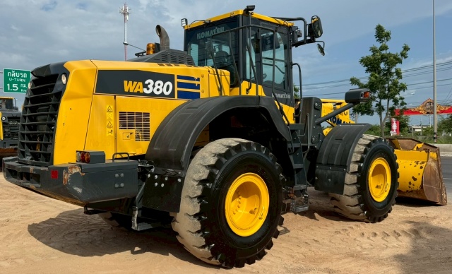 ขายรถตักล้อยาง KOMATSU WA380-8 ปี 2019 พร้อมใช้ มีVDOการทำงานครับ