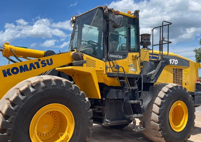 ขายรถตักล้อยาง KOMATSU WA470-7 ปี 2014 นำเข้าจากญี่ปุ่น พร้อมใช้ มีVDOการทำงานครับ ขายรถตักล้อยาง KOMATSU WA470-7 ปี 2014 นำเข้าจากญี่ปุ่น พร้อมใช้ มีVDOการทำงานครับ