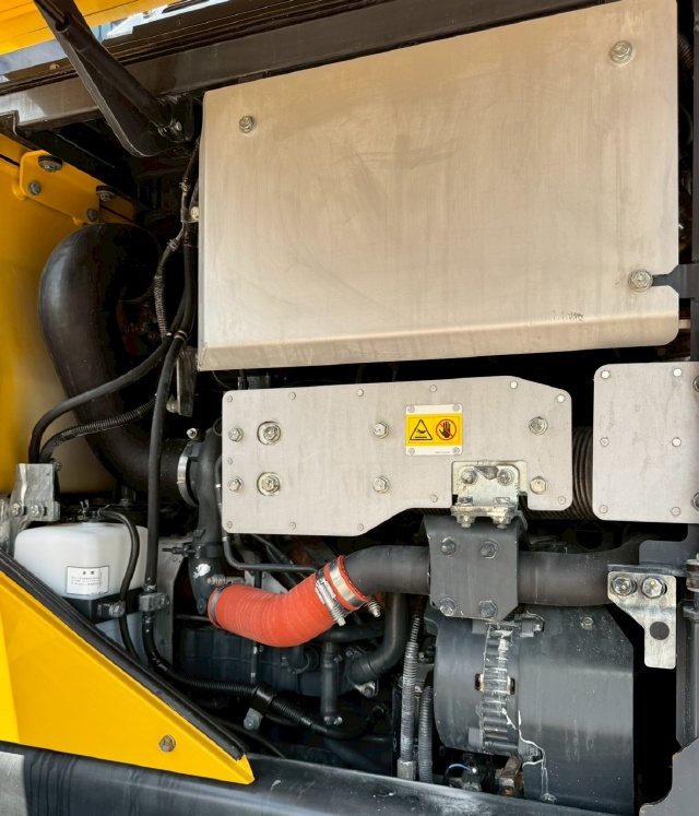 ขายรถตักล้อยาง KOMATSU WA320-8 ปี 2020 พร้อมใช้ มีVDOการทำงานครับ