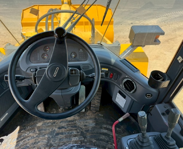 ขายรถตักล้อยาง KOMATSU WA200-6 พร้อมใช้ มีVDOการทำงานครับ