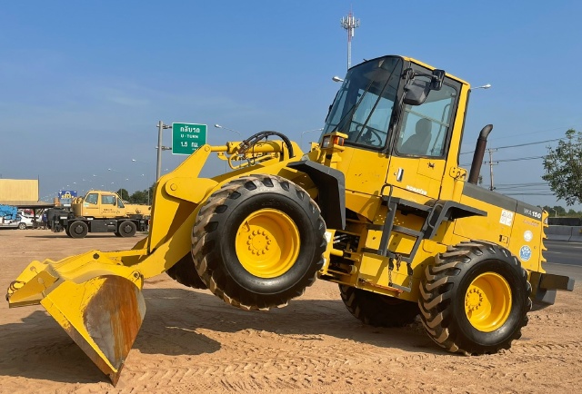 ขายรถตักล้อยาง KOMATSU WA150-3E นำเข้าจากญี่ปุ่น พร้อมใช้ มีVDOการทำงานครับ