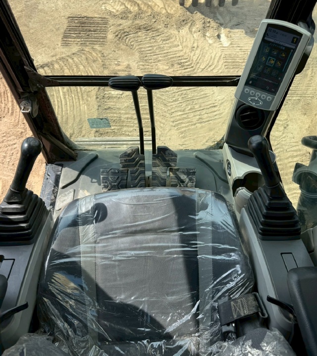 ขายรถขุด CAT 320E ปี 2016 พร้อมใช้ มีVDOการทำงานครับ