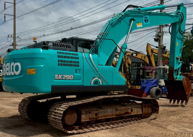 ขายรถขุด KOBELCO SK200 MARK 10 ปี 2018 พร้อมใช้ มีVDOการทำงานครับ