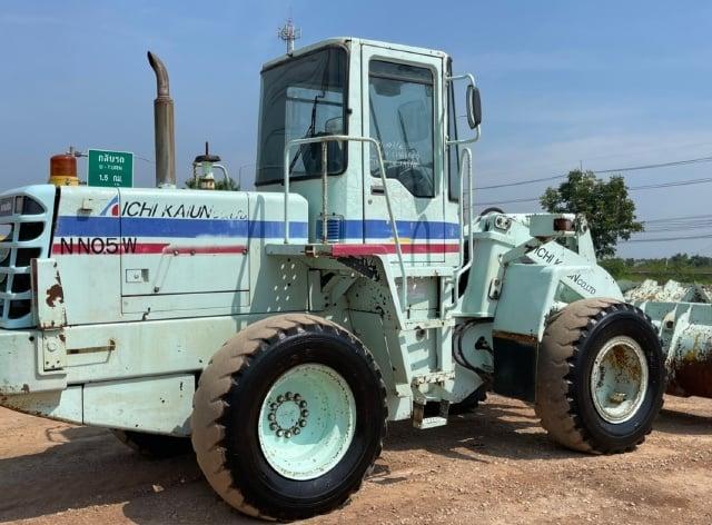 ขายรถตักล้อยาง KOMATSU WA200-3 นำเข้าจากญี่ปุ่น พร้อมใช้ มีVDOการทำงานครับ