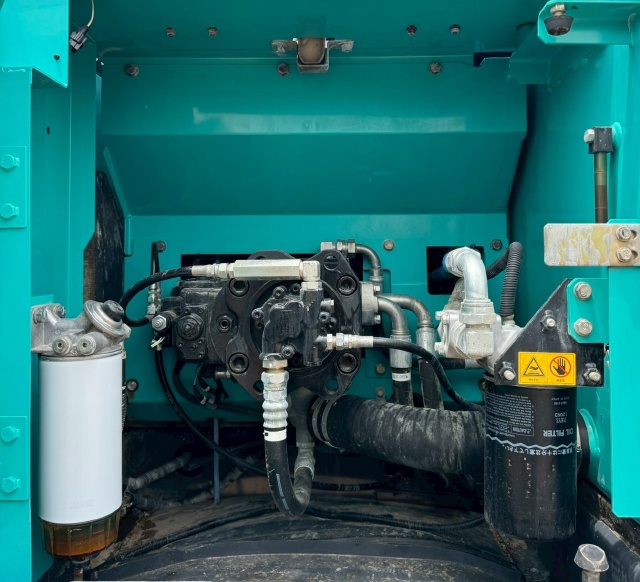 ขายรถขุด KOBELCO SK200 MARK 8 ปี 2012 พร้อมใช้ มีVDOการทำงานครับ