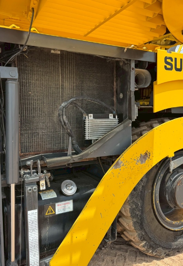ขายรถปูยาง SUMITOMO HA60W-7 (ขนาด 6 เมตร) ปี 2012 พร้อมใช้ มีVDOการทำงานครับ