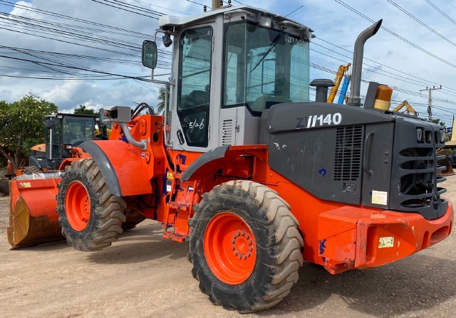 ขายรถตักล้อยาง HITACHI ZW140 นำเข้าจากญี่ปุ่น พร้อมใช้ มีVDOการทำงานครับ
