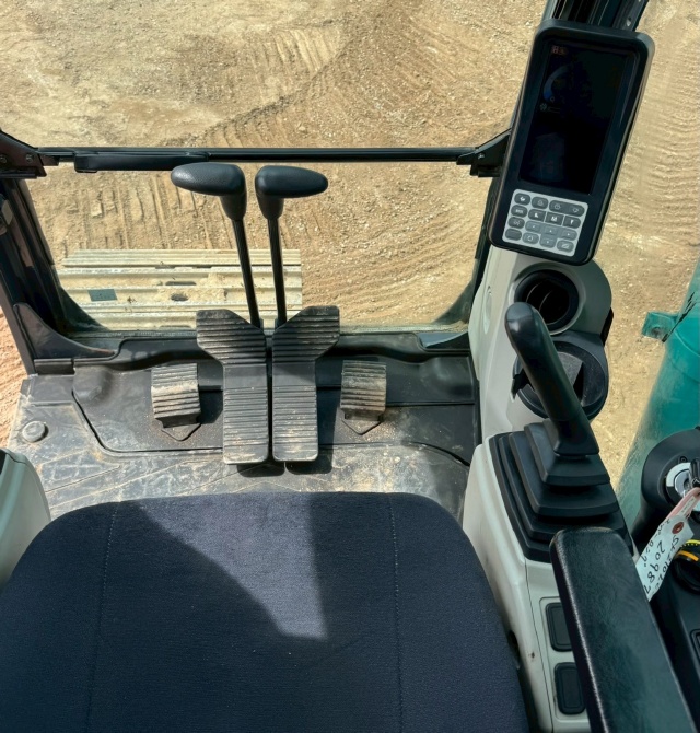 ขายรถขุด KOBELCO SK210LC MARK 10 ปี 2018 บูมยาว 16 เมตร พร้อมใช้ มีVDOการทำงานครับ