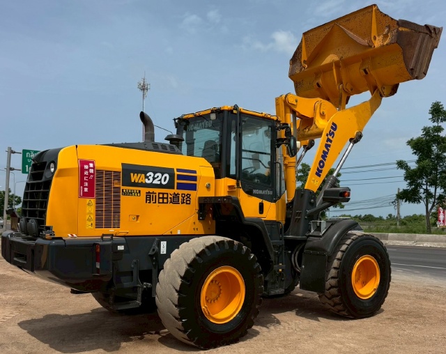 ขายรถตักล้อยาง KOMATSU WA320-8 ปี 2022 พร้อมใช้ มีVDOการทำงานครับ
