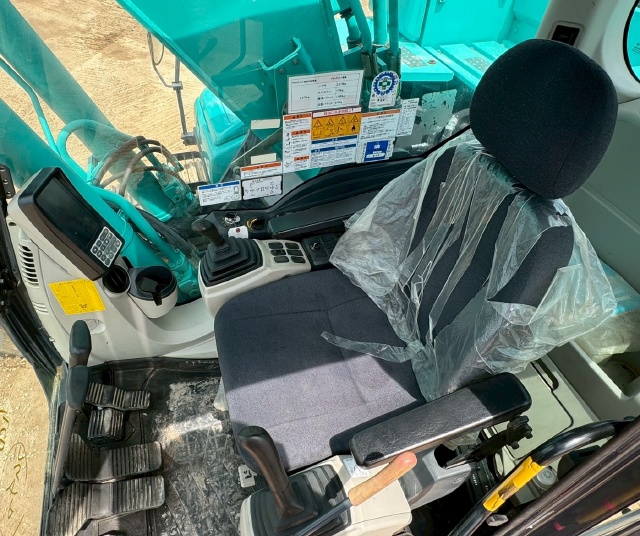 ขายรถขุด KOBELCO SK200 MARK 10 ปี 2018 พร้อมใช้ มีVDOการทำงานครับ