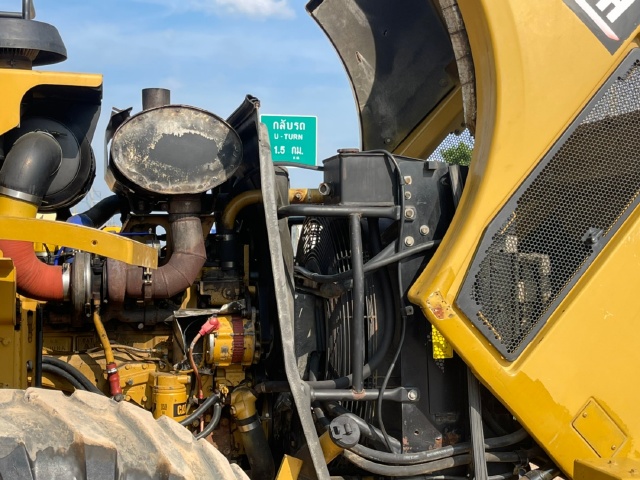ขายรถตักล้อยาง CAT 950H นำเข้าจากญี่ปุ่น พร้อมใช้ มีVDOการทำงานครับ