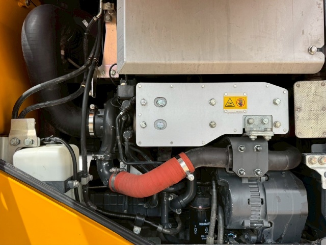 ขายรถตักล้อยาง KOMATSU WA320-8 ปี 2022 พร้อมใช้ มีVDOการทำงานครับ
