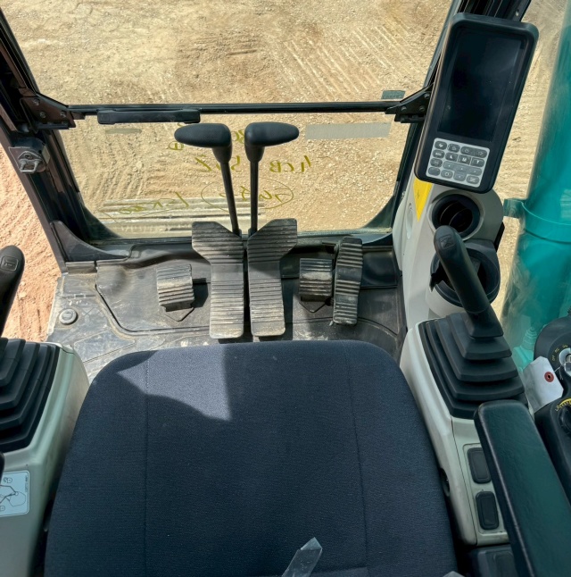 ขายรถขุด KOBELCO SK200 MARK 10 ปี 2018 พร้อมใช้ มีVDOการทำงานครับ