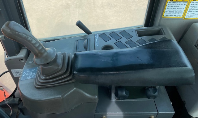 ขายรถตักล้อยาง HITACHI ZW140 นำเข้าจากญี่ปุ่น พร้อมใช้ มีVDOการทำงานครับ