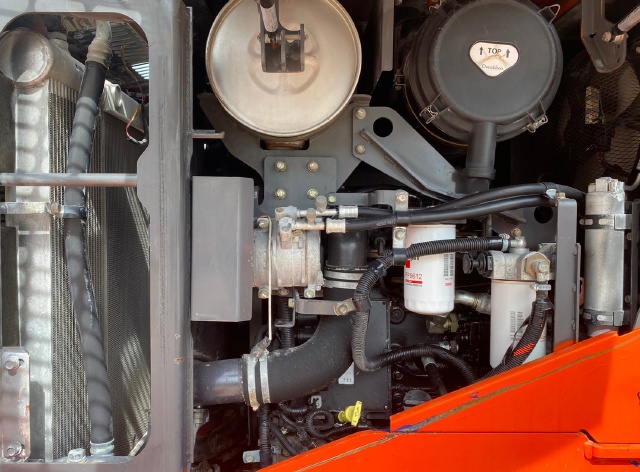 ขายรถตักล้อยาง HITACHI ZW140 นำเข้าจากญี่ปุ่น พร้อมใช้ มีVDOการทำงานครับ