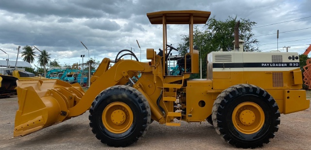 ขายรถตักล้อยาง KOMATSU 530 นำเข้าจากญี่ปุ่น พร้อมใช้ มีVDOการทำงานครับ