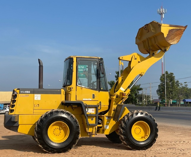ขายรถตักล้อยาง KOMATSU WA150-3E นำเข้าจากญี่ปุ่น พร้อมใช้ มีVDOการทำงานครับ