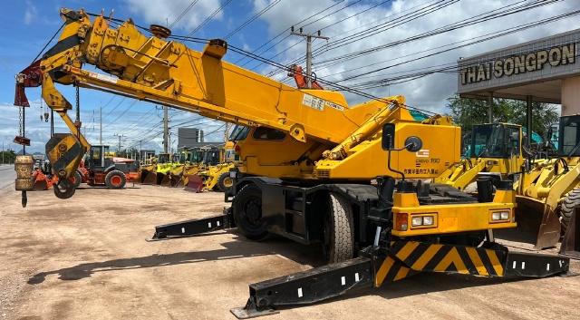 ขายรถเครน TADANO TR160M-3 ขนาด 16 ตัน ปี 1999 นำเข้าจากญี่ปุ่น พร้อมใช้ มีVDOการทำงานครับ