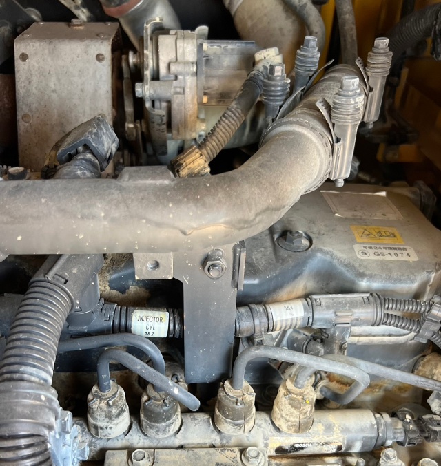 ขายรถตักล้อยาง KOMATSU WA200-7 ปี 2016 นำเข้าจากญี่ปุ่น พร้อมใช้ มีVDOการทำงานครับ