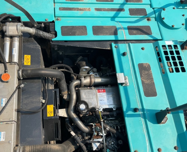 ขายรถขุด KOBELCO SK210LC MARK 9 ปี 2014 บูมยาว 15 เมตร นำเข้าจากญี่ปุ่น พร้อมใช้ มีVDOการทำงานครับ