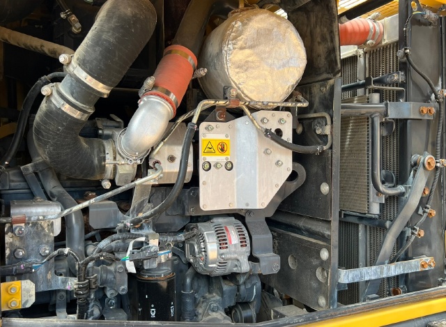 ขายรถตักล้อยาง KOMATSU WA200-7 ปี 2016 นำเข้าจากญี่ปุ่น พร้อมใช้ มีVDOการทำงานครับ