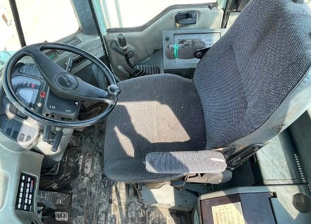 ขายรถตักล้อยาง KOMATSU WA200-3 นำเข้าจากญี่ปุ่น พร้อมใช้ มีVDOการทำงานครับ