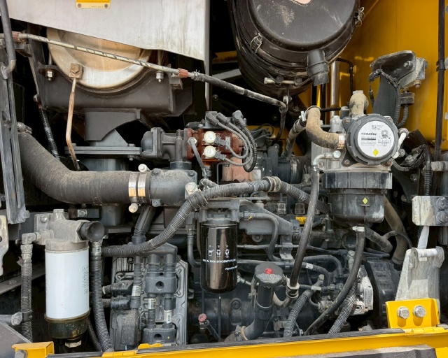 ขายรถตักล้อยาง KOMATSU WA380-7 ปี 2015 พร้อมใช้ มีVDOการทำงานครับ