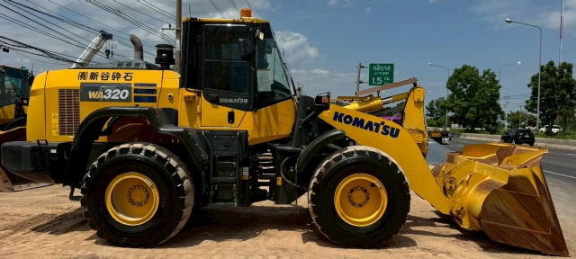 ขายรถตักล้อยาง KOMATSU WA320-8 ปี 2020 พร้อมใช้ มีVDOการทำงานครับ