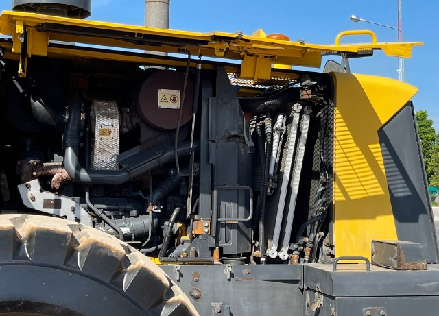 ขายรถตักล้อยาง KOMATSU WA480-6 ปี 2013 นำเข้าจากญี่ปุ่น พร้อมใช้ มีVDOการทำงานครับ