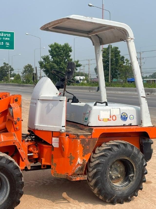 ขายรถตักล้อยาง HITACHI LX20-2 นำเข้าจากญี่ปุ่น พร้อมใช้ มีVDOการทำงานครับ