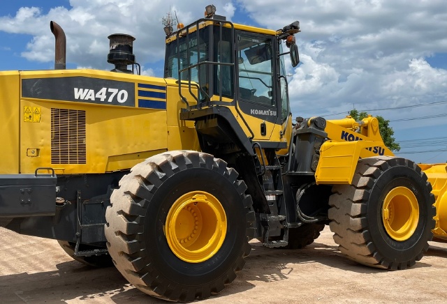 ขายรถตักล้อยาง KOMATSU WA470-7 ปี 2014 นำเข้าจากญี่ปุ่น พร้อมใช้ มีVDOการทำงานครับ