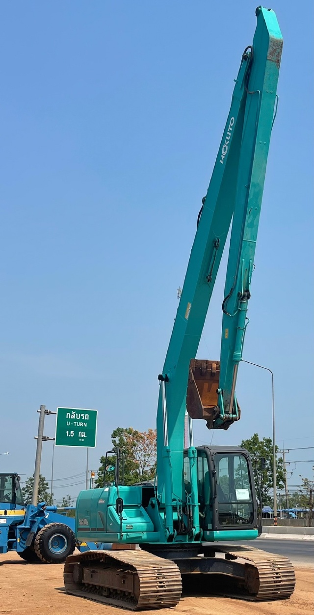 ขายรถขุด KOBELCO SK210LC MARK 9 ปี 2014 บูมยาว 15 เมตร นำเข้าจากญี่ปุ่น พร้อมใช้ มีVDOการทำงานครับ