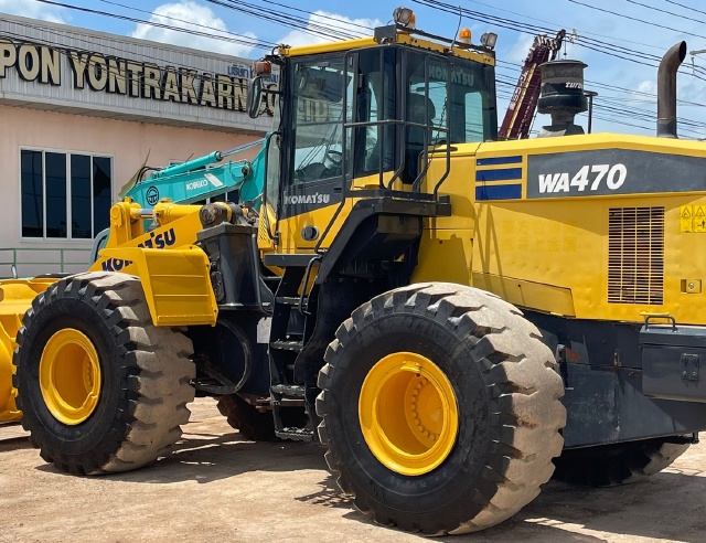 ขายรถตักล้อยาง KOMATSU WA470-7 ปี 2014 นำเข้าจากญี่ปุ่น พร้อมใช้ มีVDOการทำงานครับ