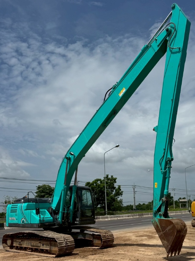 ขายรถขุด KOBELCO SK210LC MARK 10 ปี 2018 บูมยาว 16 เมตร พร้อมใช้ มีVDOการทำงานครับ ขายรถขุด KOBELCO SK210LC MARK 10 ปี 2018 บูมยาว 16 เมตร พร้อมใช้ มีVDOการทำงานครับ