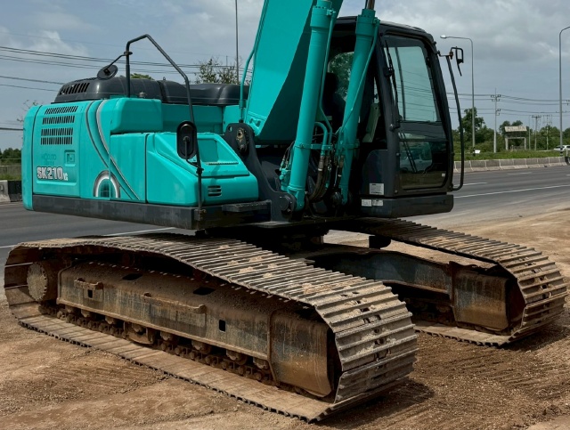 ขายรถขุด KOBELCO SK210LC MARK 10 ปี 2018 บูมยาว 16 เมตร พร้อมใช้ มีVDOการทำงานครับ