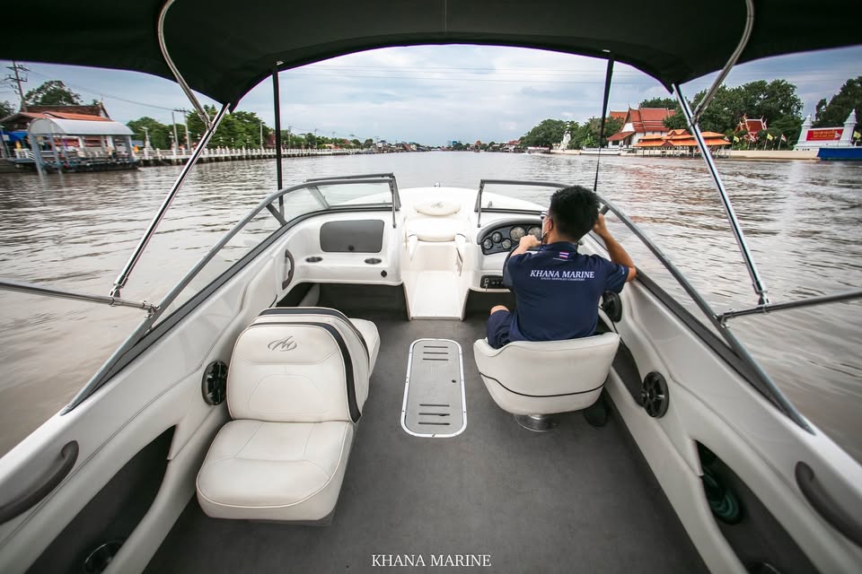 2004 Monterey 180 Edge | MerCruiser 3.0L 2004 Monterey 180 Edge | MerCruiser 3.0L