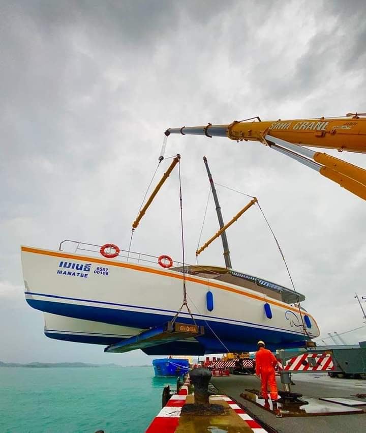 ต่อเรือไฟเบอร์ และซ่อมแซมเรือทั้งระบบ - ส่งเรือภายในและต่างประเทศ Fiberglass Building - Maintenance