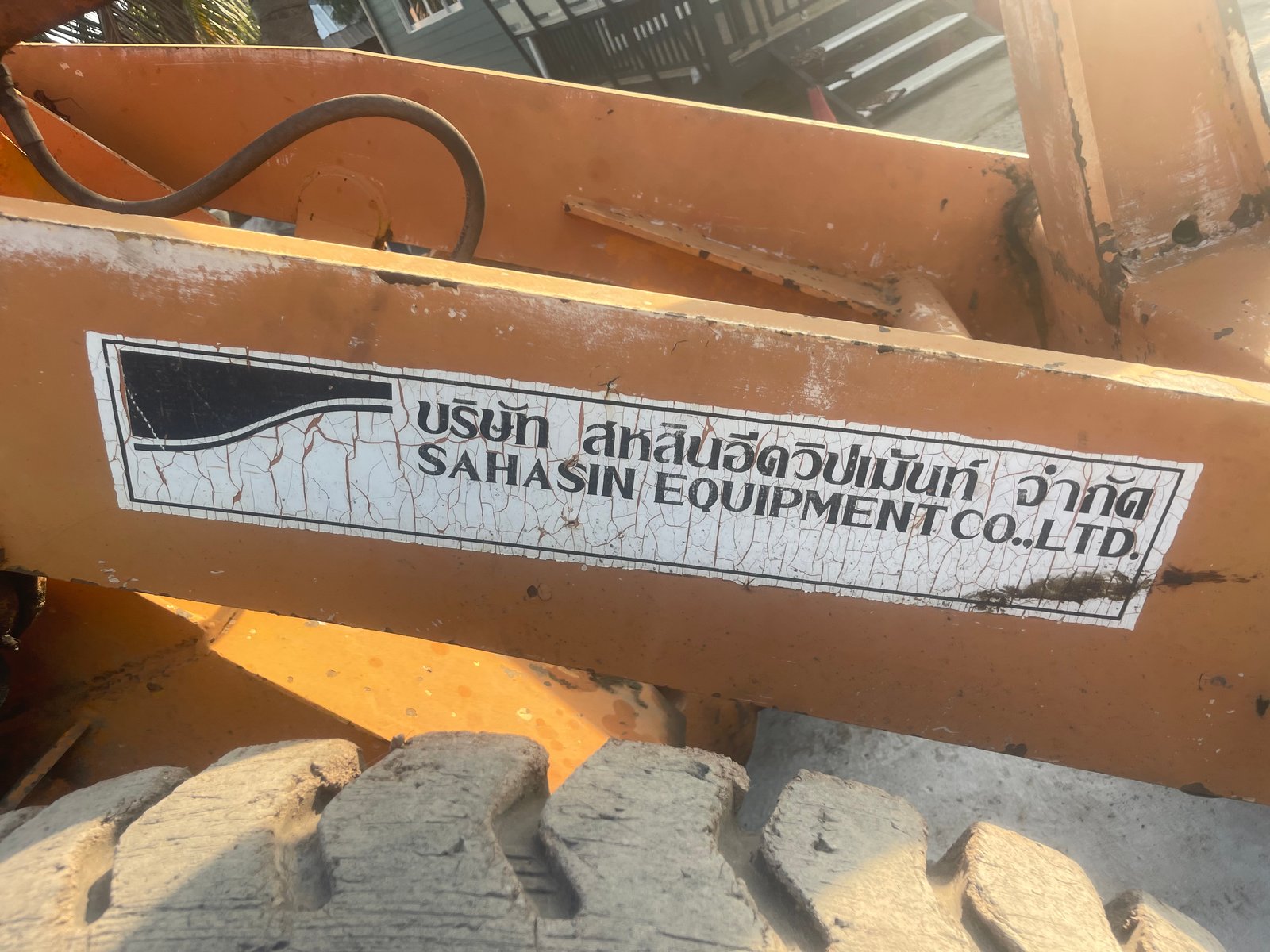 รถตักล้อยาง โคมัตสุJH30