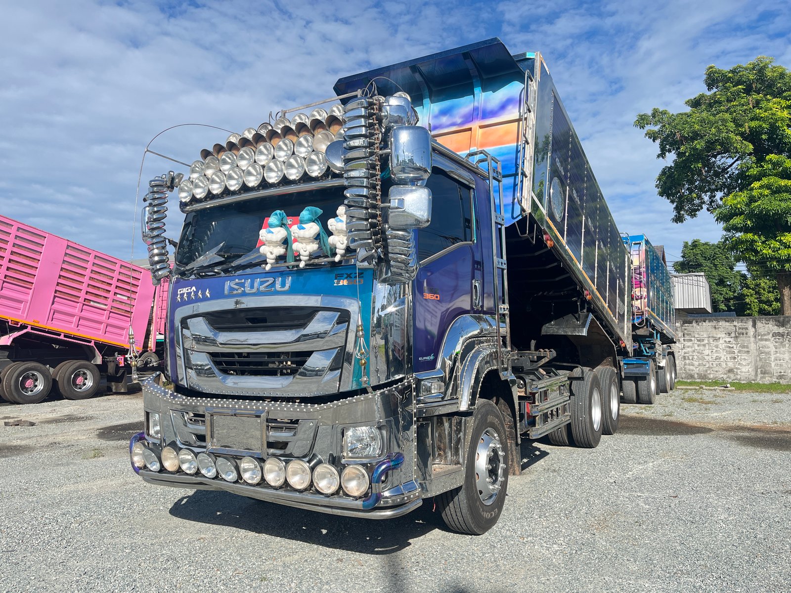 สิบล้อดั้มพ์พ่วงแม่ลูก ISUZU FXZ 360แรง ปี 66 (5236,2075) สิบล้อดั้มพ์พ่วงแม่ลูก ISUZU FXZ 360แรง ปี 66 (5236,2075)