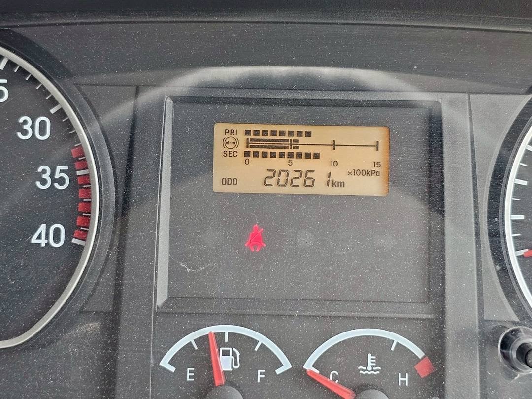 หกล้อคอกสูง ISUZU FRR 210แรง ปี 65 (1694)