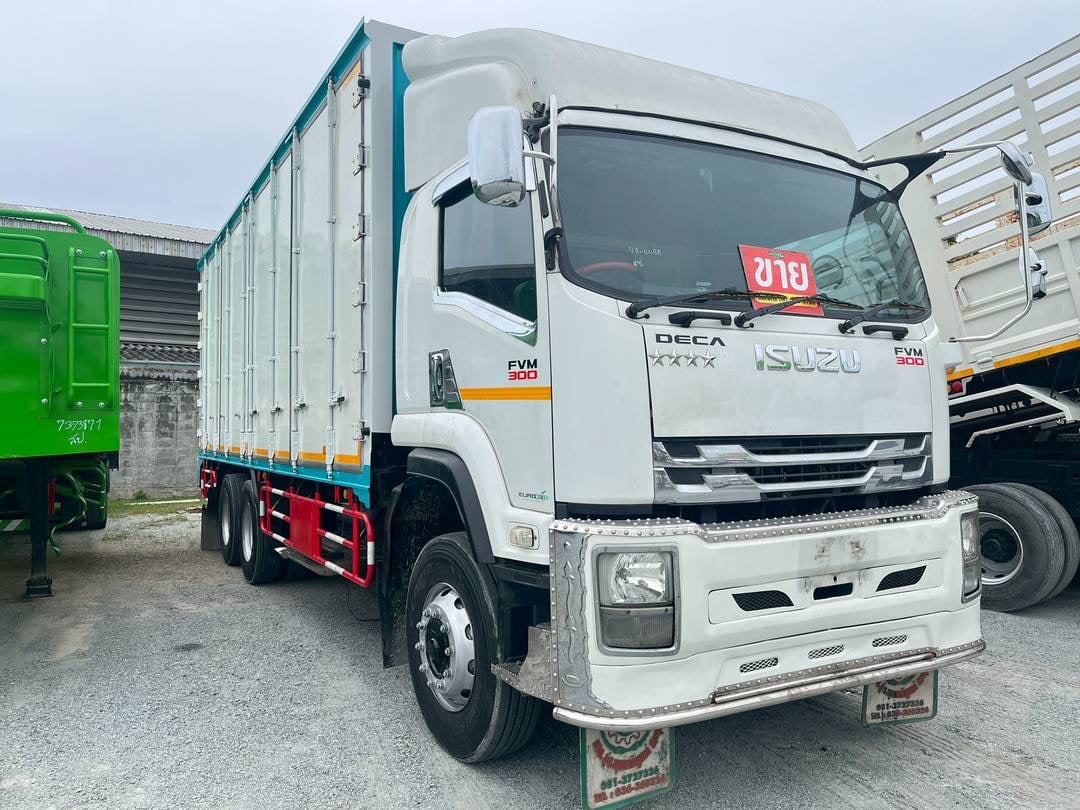 สิบล้อตู้สิบบาน ISUZU FVM 300แรง ปี 62 (0634)