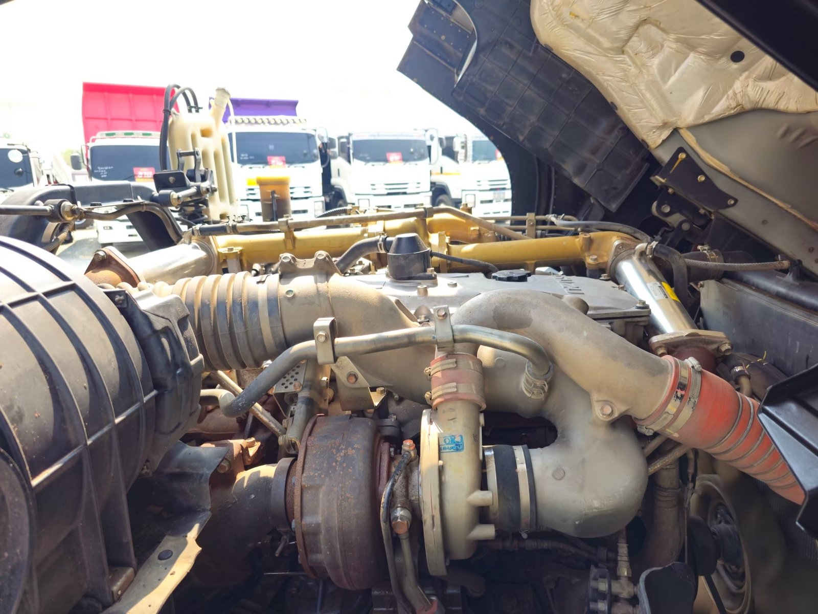สิบล้อดั้มพ์เกษตรแท้ ISUZU FXZ 360แรง ปี 65 (0337)
