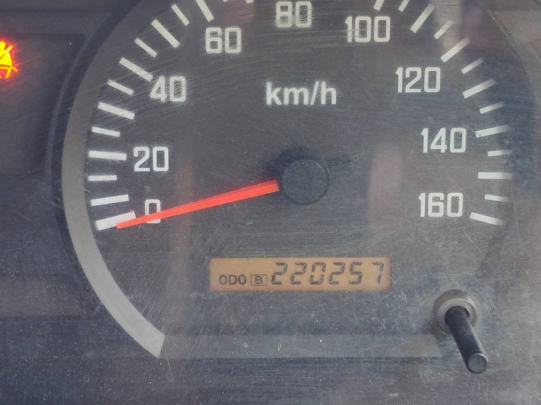 สิบล้อตู้สิบบาน ISUZU FVM 240แรง ปี 56 (4822) สิบล้อตู้สิบบาน ISUZU FVM 240แรง ปี 56 (4822)